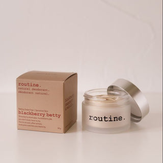 Routine. dezodorantas Blackberry Betty (be sodos, jautriai odai)